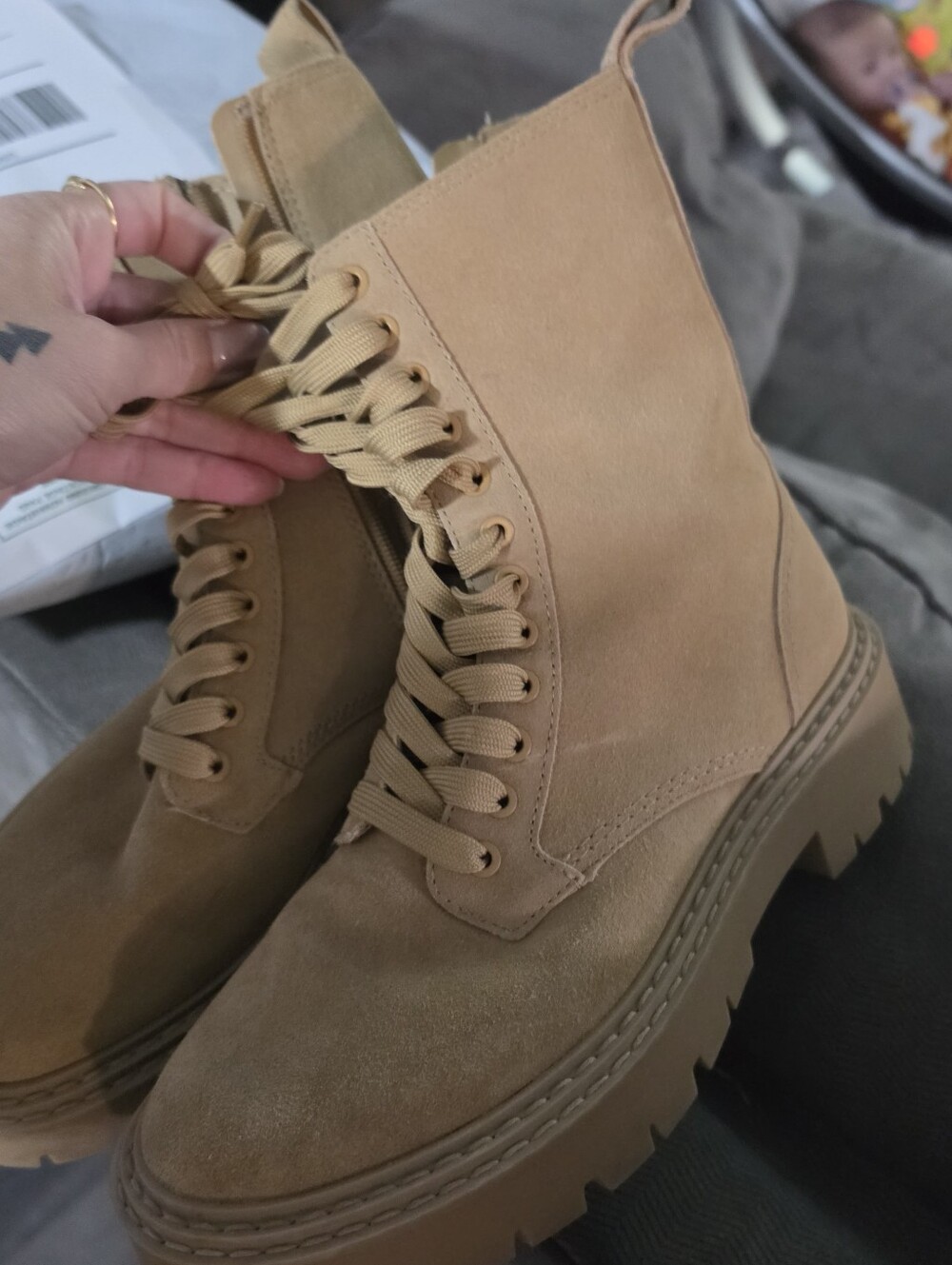 Women's Tan Lace-Up MNG Boot 38/8